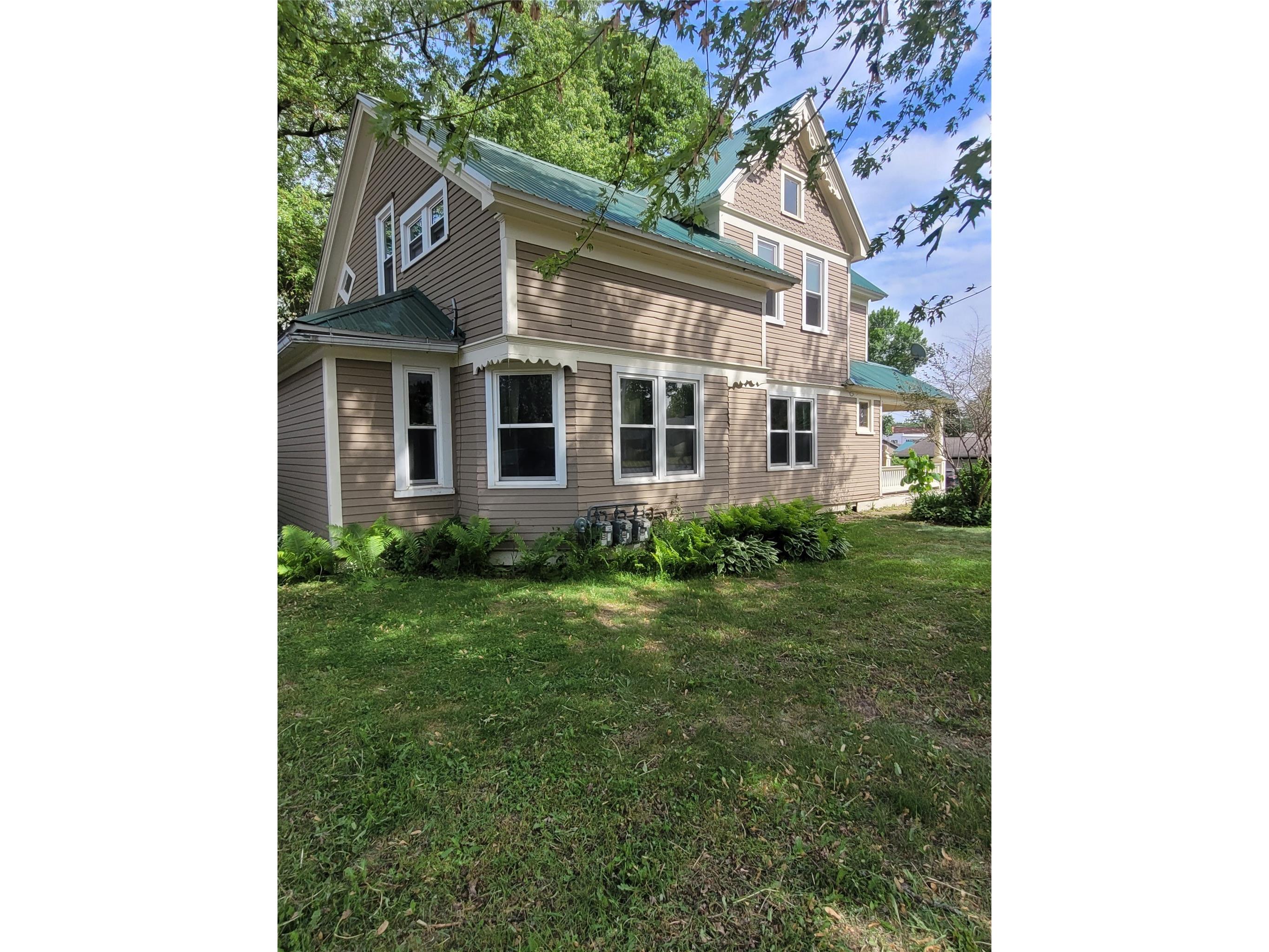 112 W Spring Street #1-2 Loyal WI 54446 1601852 image6