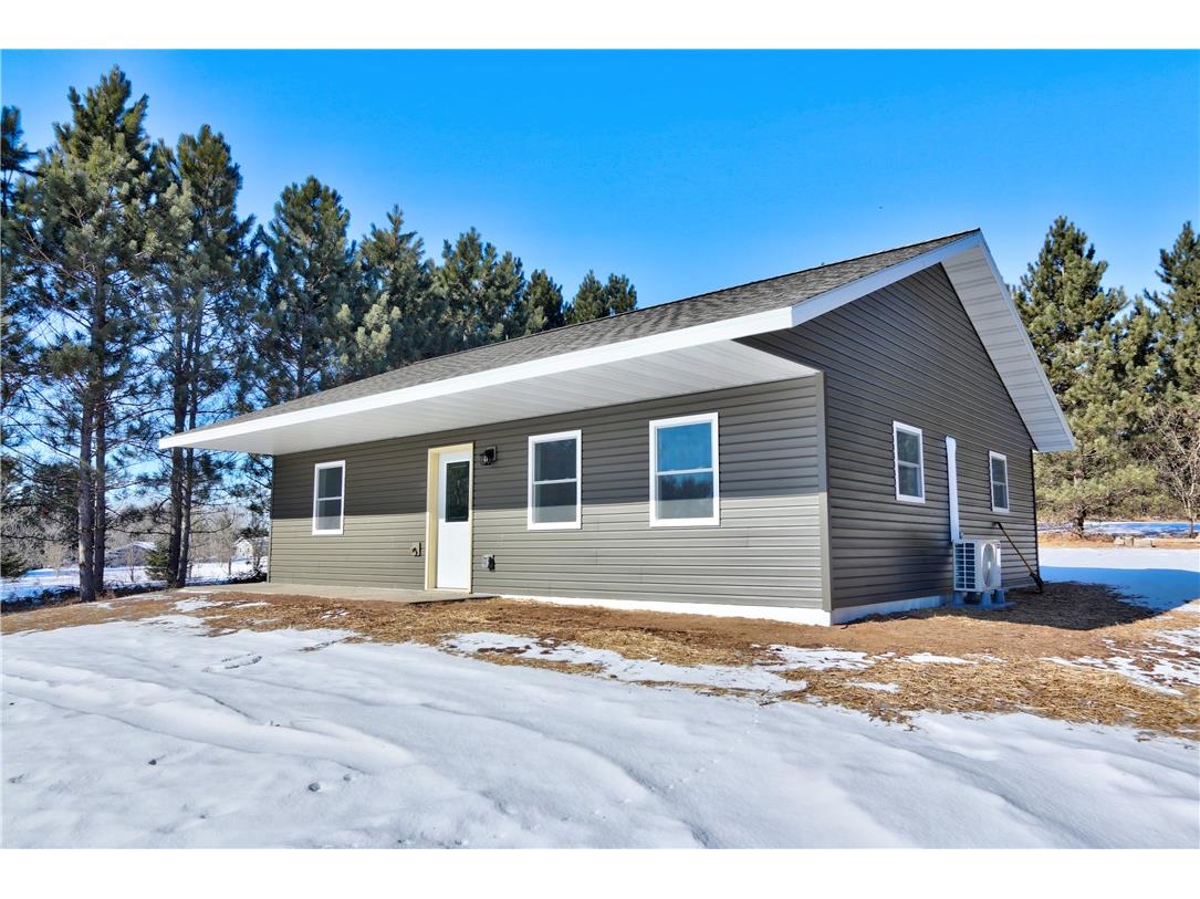 1120 Northland Drive Spooner WI 54801 1597893 image1