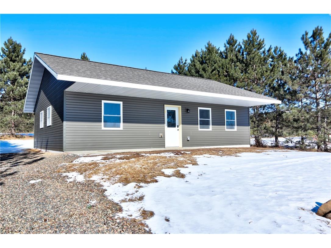 1120 Northland Drive Spooner WI 54801 1597893 image2