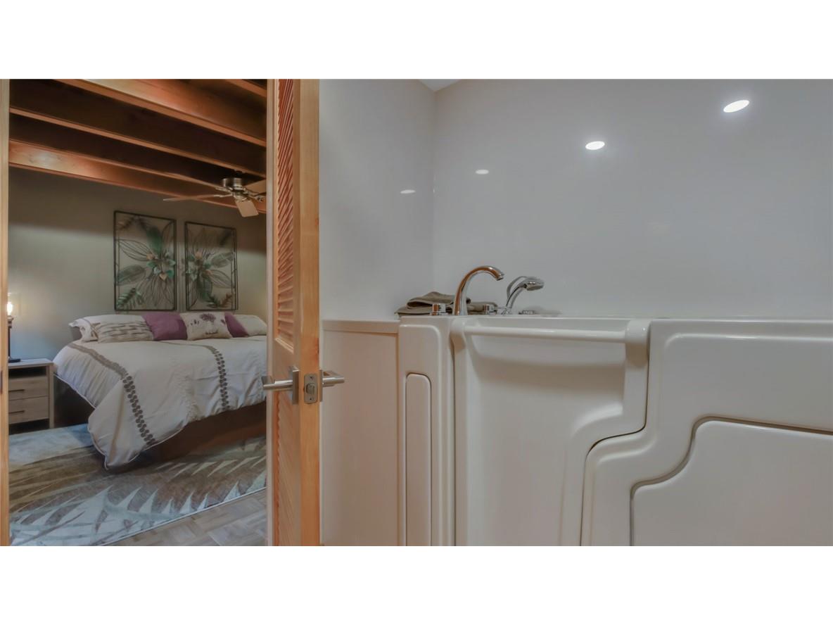 1121 E Lowes Creek Road Eau Claire WI 54701 - LOWES CREEK 1595570 image21