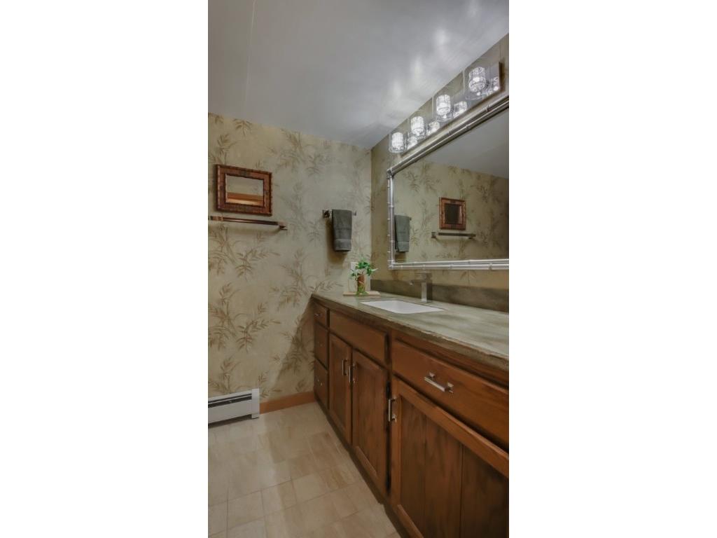 1121 E Lowes Creek Road Eau Claire WI 54701 - LOWES CREEK 1595570 image22