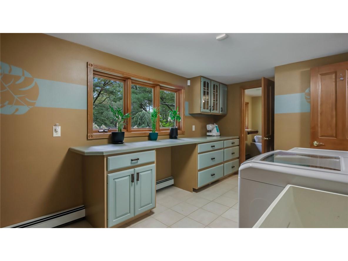 1121 E Lowes Creek Road Eau Claire WI 54701 - LOWES CREEK 1595570 image24