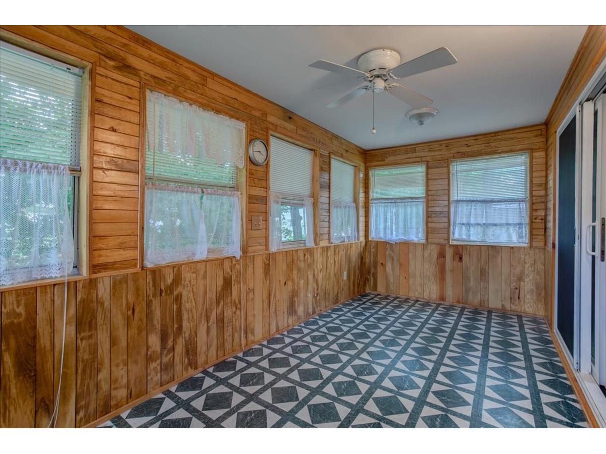 1122 Jerry Avenue Durand WI 54736 1602537 image12