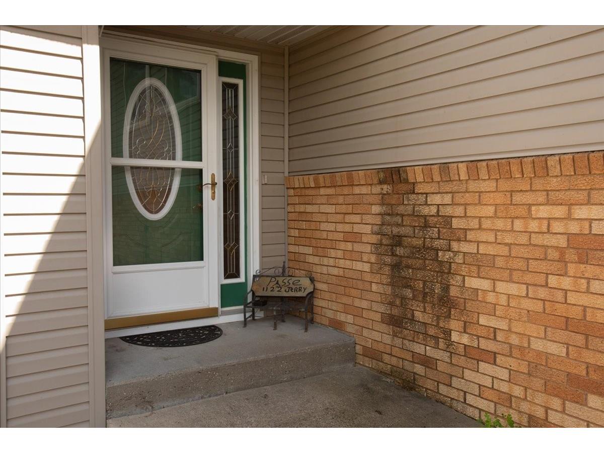 1122 Jerry Avenue Durand WI 54736 1602537 image2