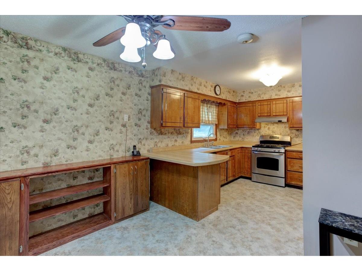 1122 Jerry Avenue Durand WI 54736 1602537 image9