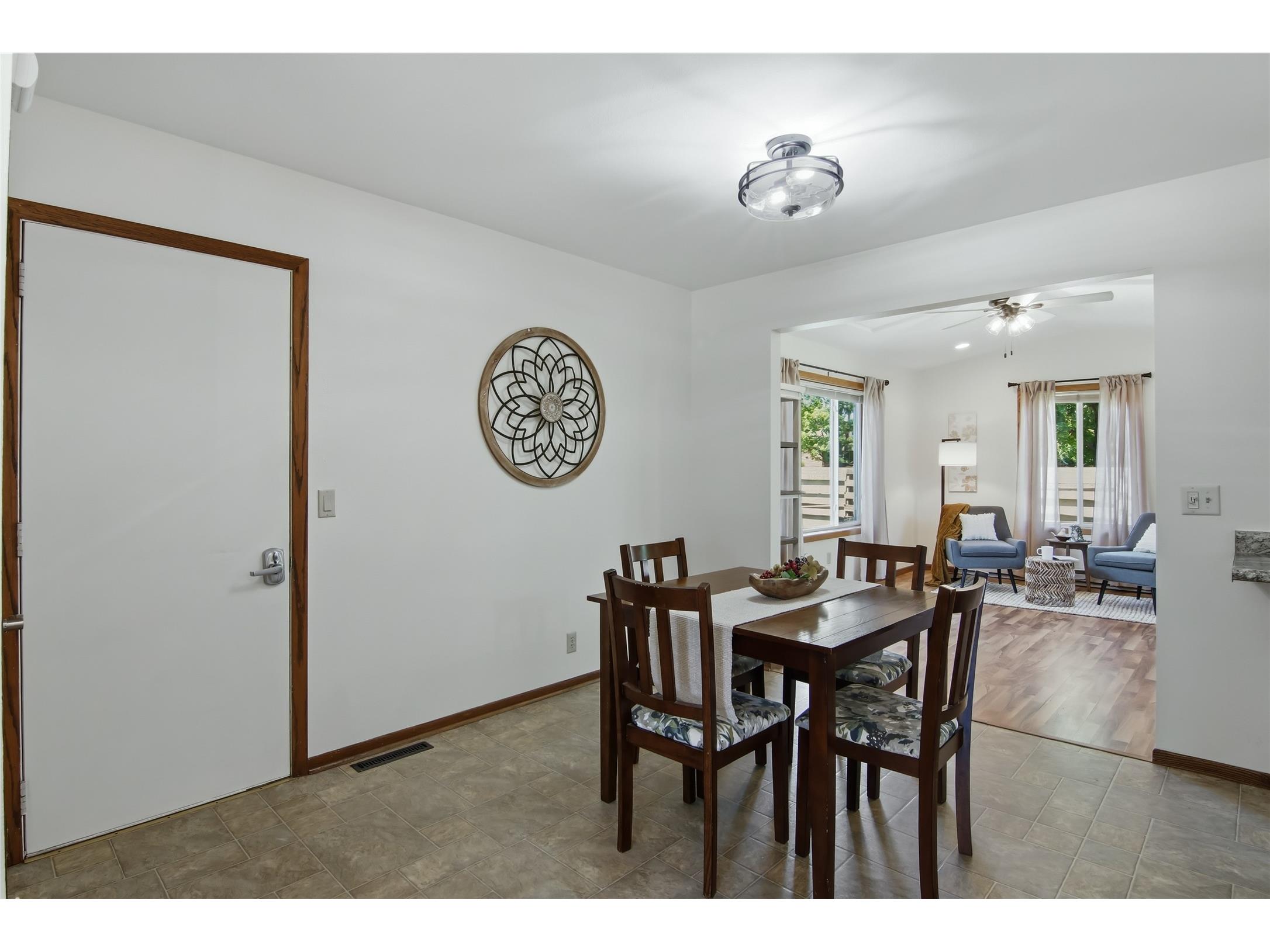 1122 Piedmont Road Eau Claire WI 54703 1601398 image9