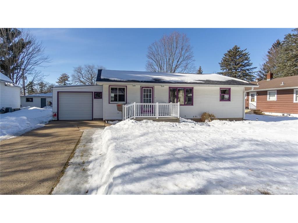 1125 NE Stout Street Menomonie WI 54751 1571200 image1