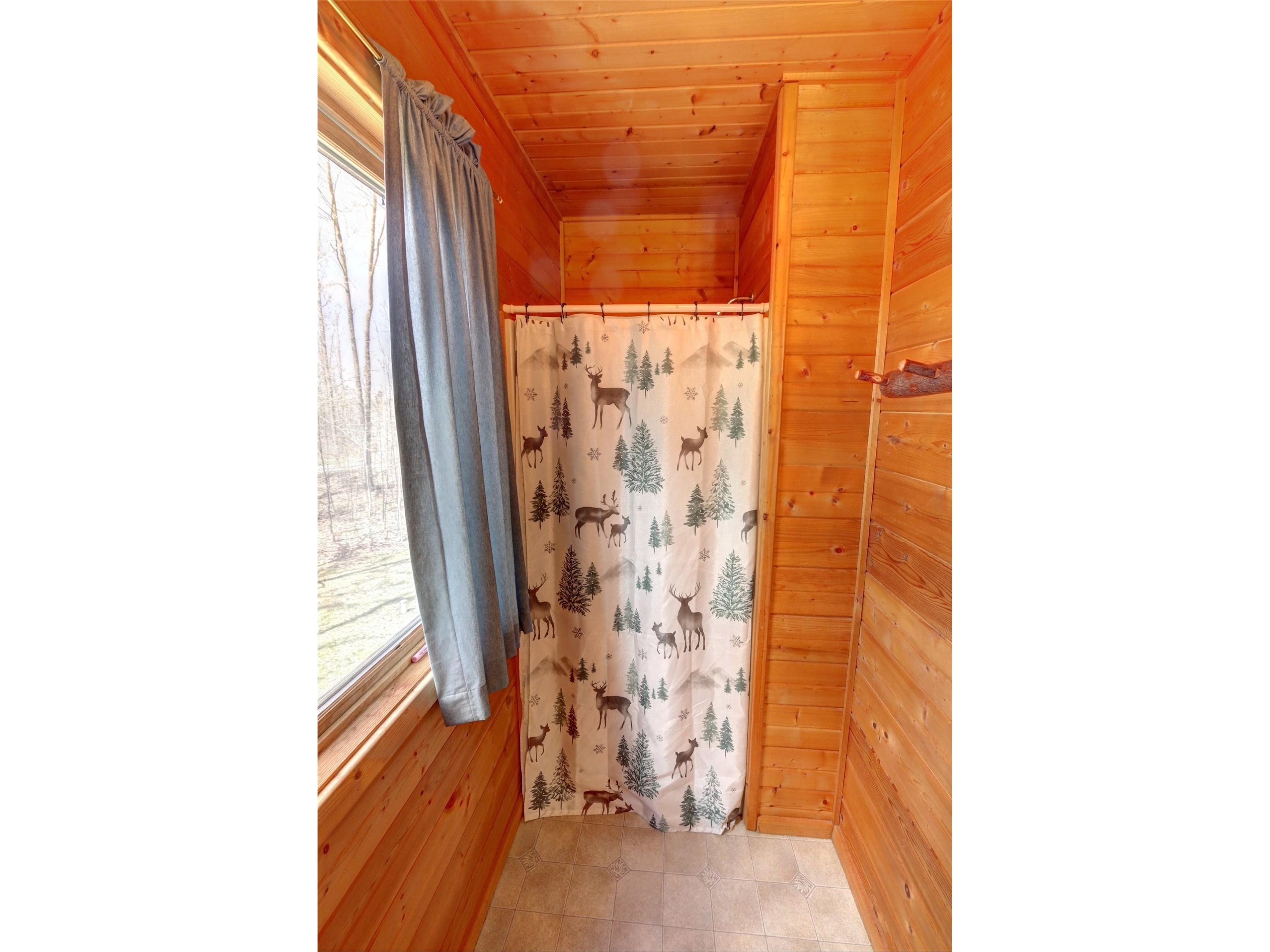 11295W Seagull Lane Hayward WI 54843 - Tiger Cat 1600533 image24