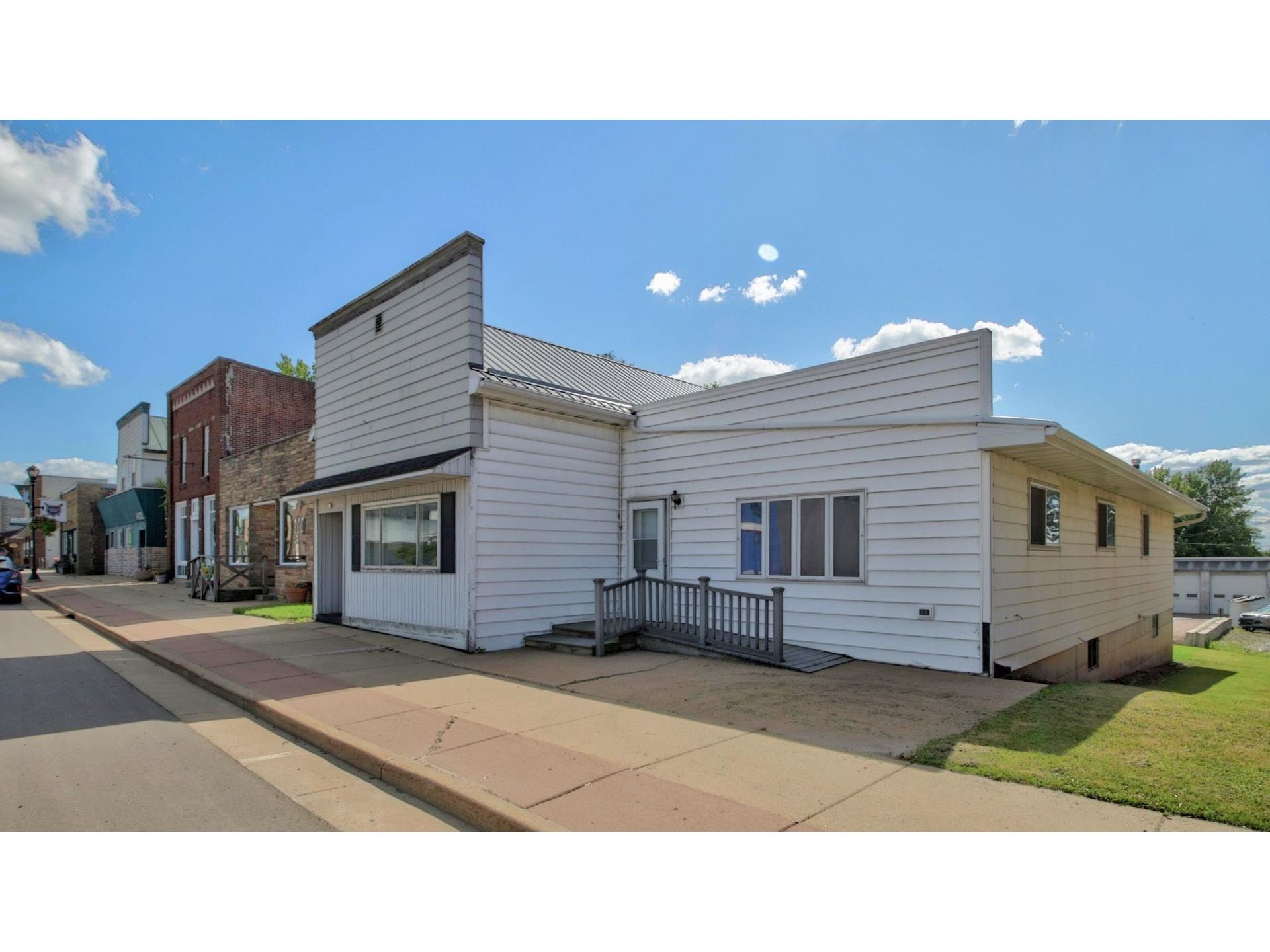 113 S Main Street Greenwood WI 54437 1602505 image22