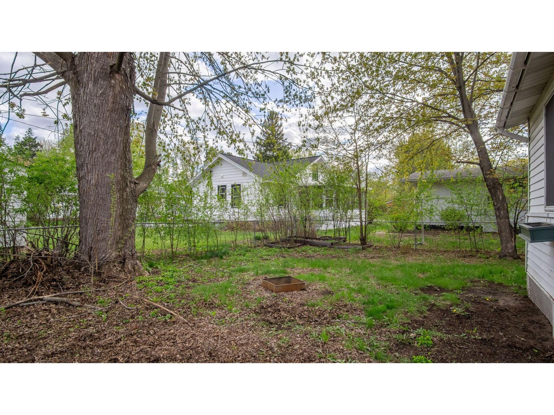 113 W Linden Street Chippewa Falls WI 54729 1600559 image3