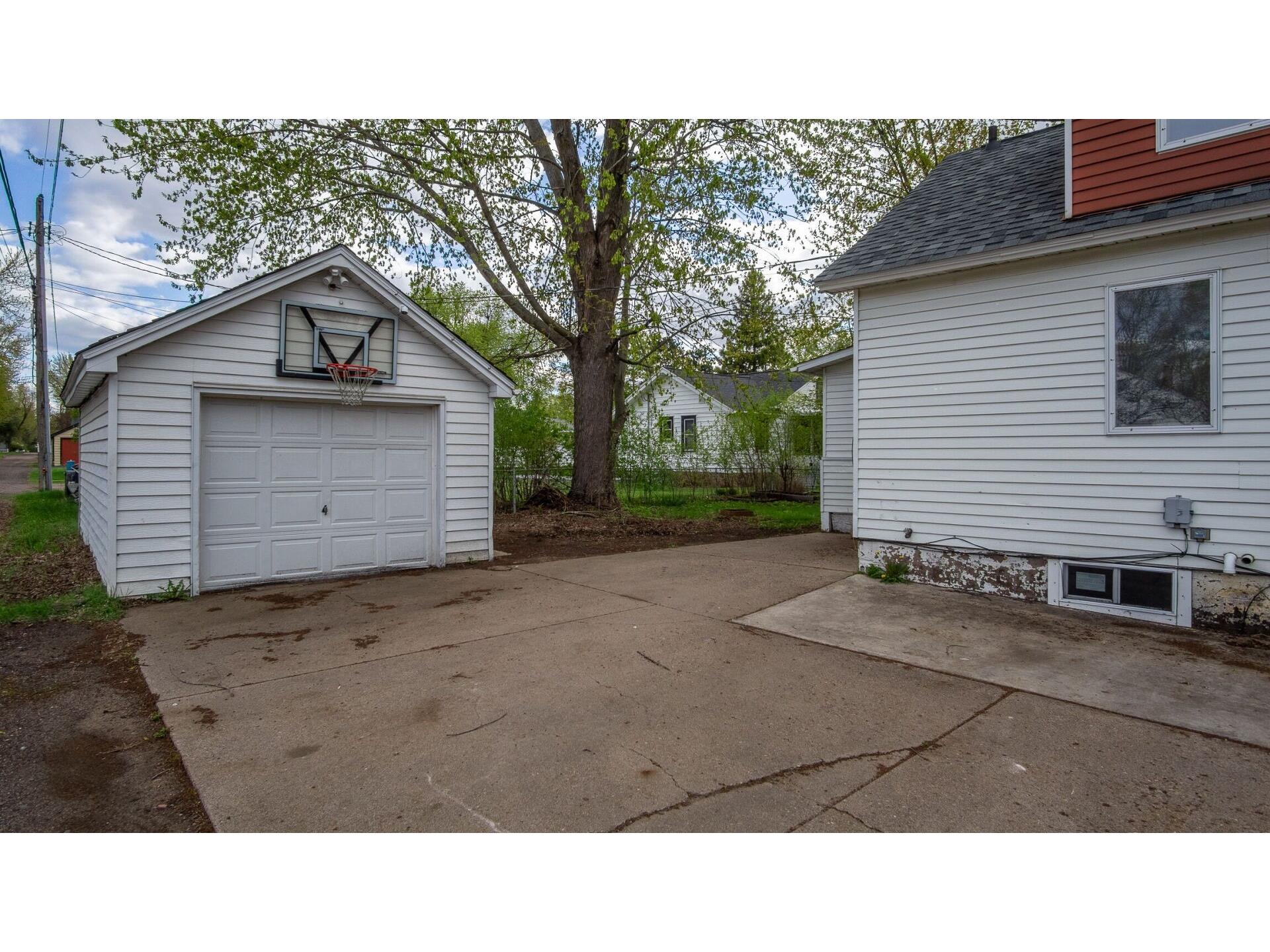 113 W Linden Street Chippewa Falls WI 54729 1600559 image6