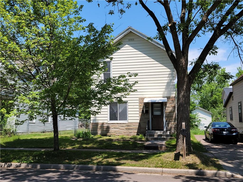 1130 N Bellevue Avenue 1, Eau Claire, WI 54703 MLS 1554862 Edina