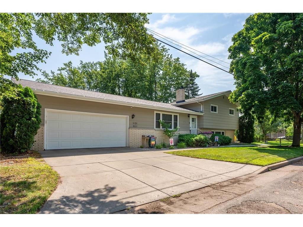 1131 Dover Street Chippewa Falls WI 54729 1575689 image1