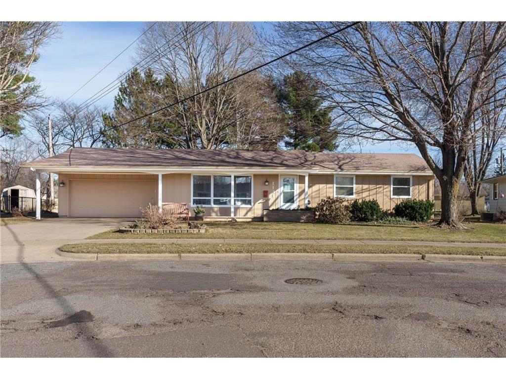 1131 E Tyler Avenue Eau Claire WI 54701 1580418 image1