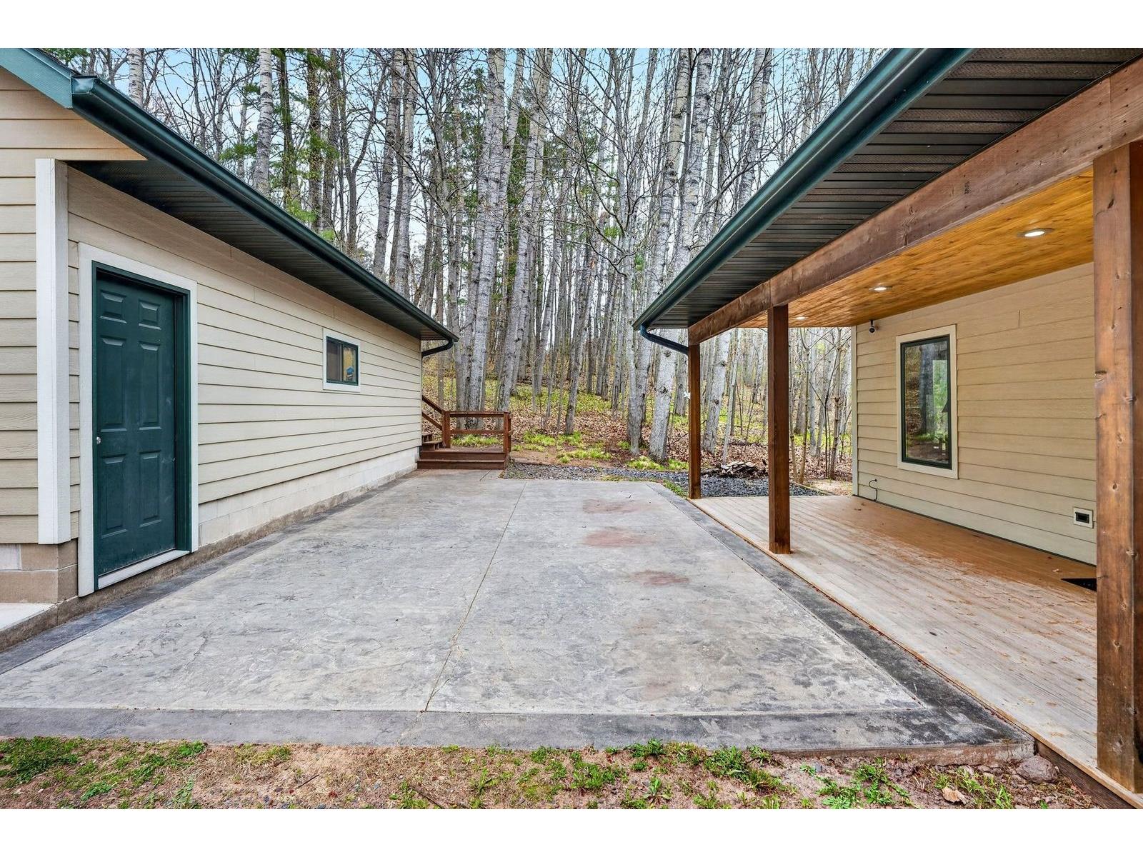 11375 N State Hwy 27/77 Hayward WI 54843 - Smith Lake 1600877 image35