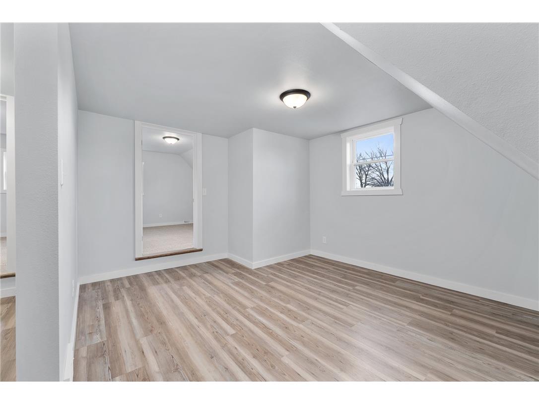 114 W School Street Greenwood WI 54437 1598531 image30