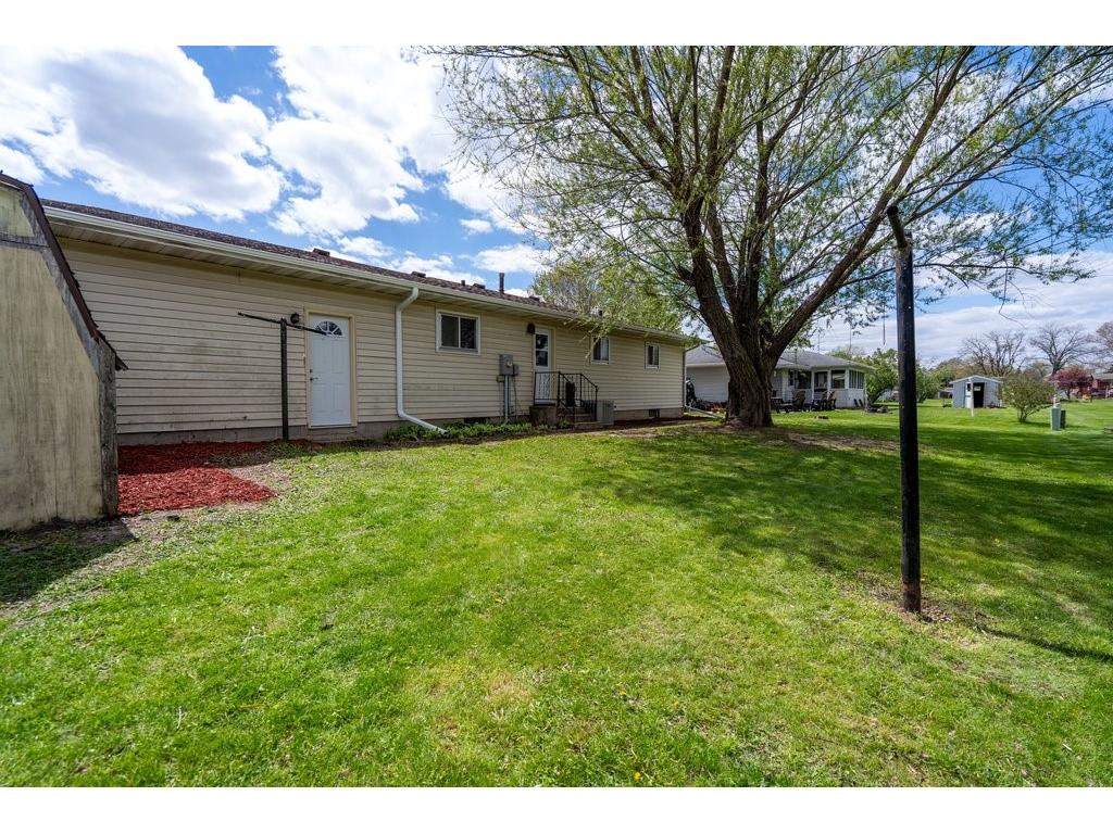 1140 E Wilson Avenue Arcadia WI 54612 1600660 image32