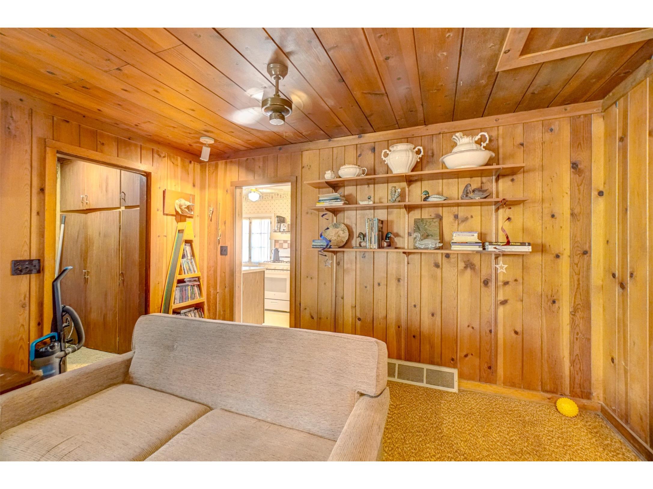 11404 N Farnsworth Road Hayward WI 54843 - Tiger Cat 1600475 image36