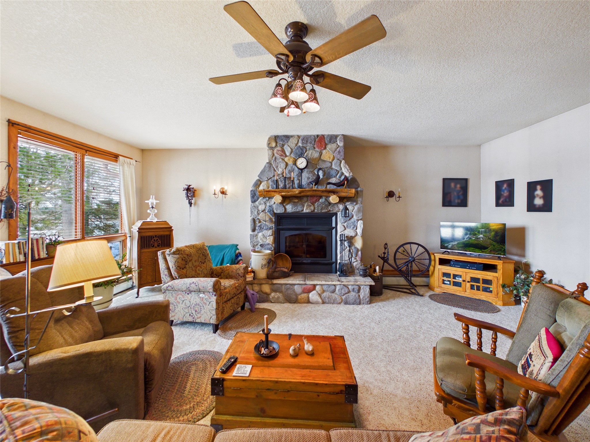 11423 W Bluebird Lane Hayward WI 54843 - Tiger Cat 1600005 image22