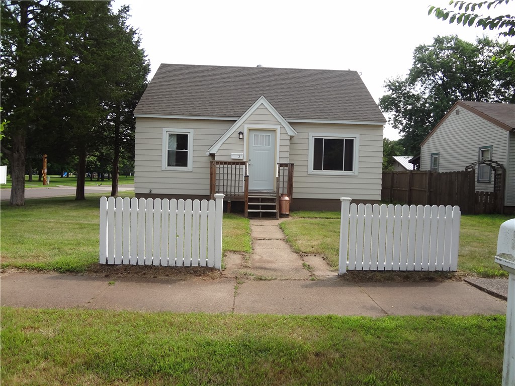 1143 Pershing Street Eau Claire WI 54703 1594352 image1