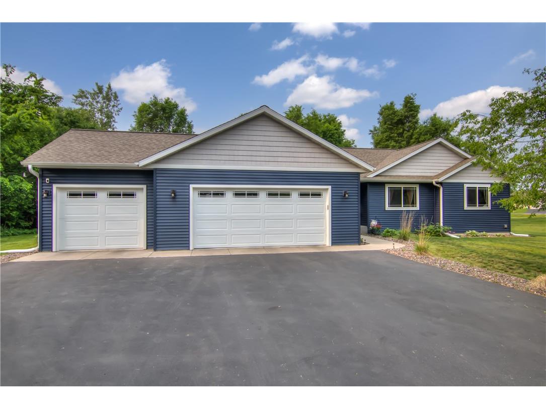 11465 40th Avenue Chippewa Falls WI 54729 1592213 image1