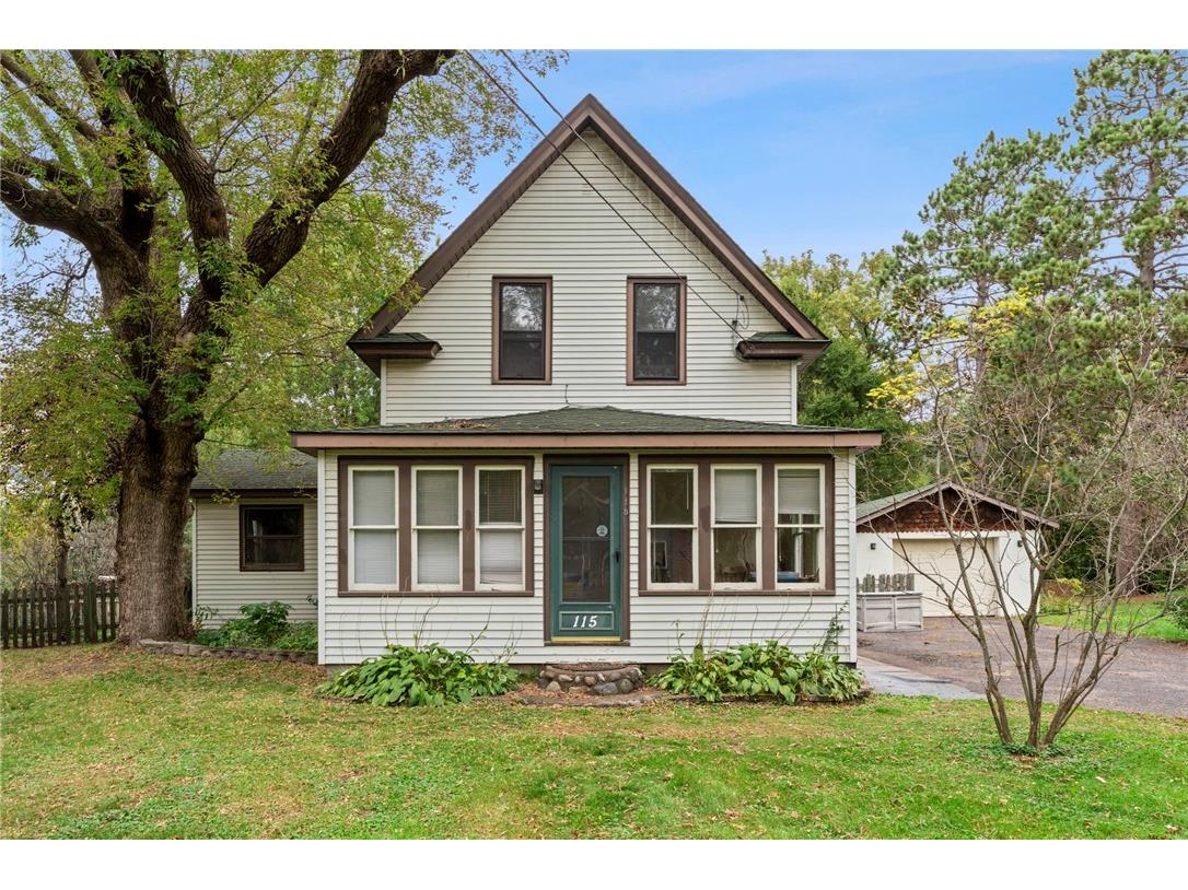 115 E Dresser Street Dresser WI 54009 1596406 image1