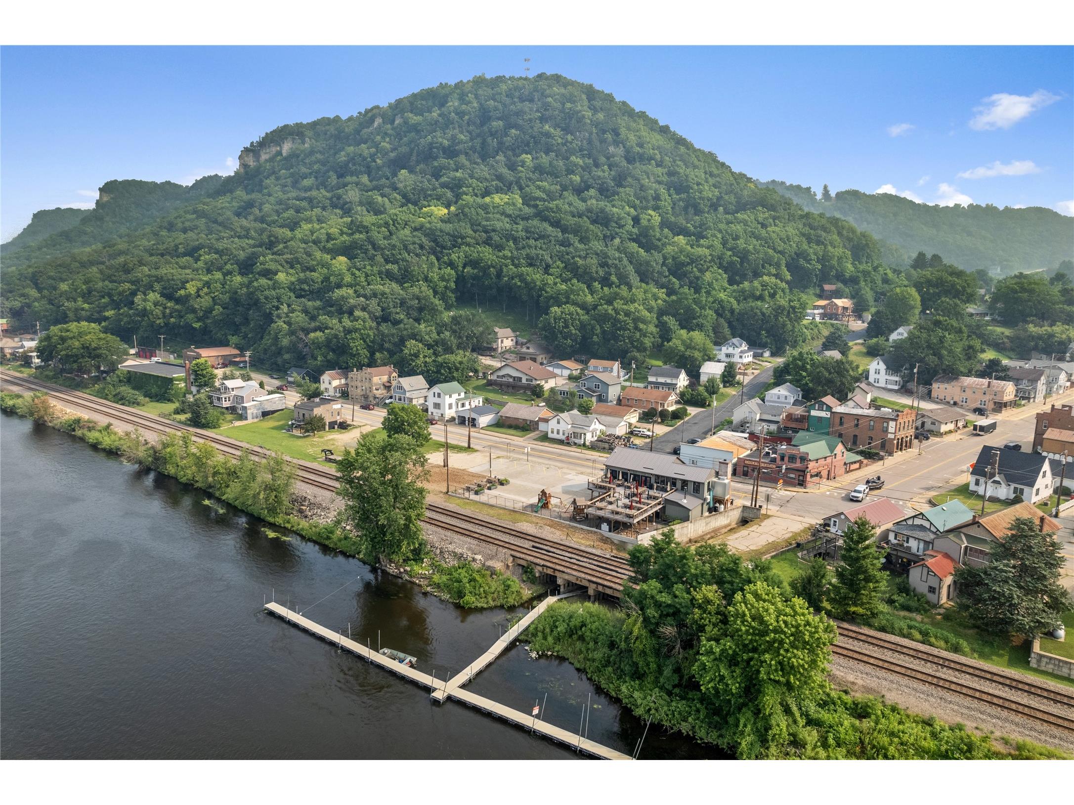 115 N Shore Drive Fountain City WI 54629 - Mississippi 1599234 image38