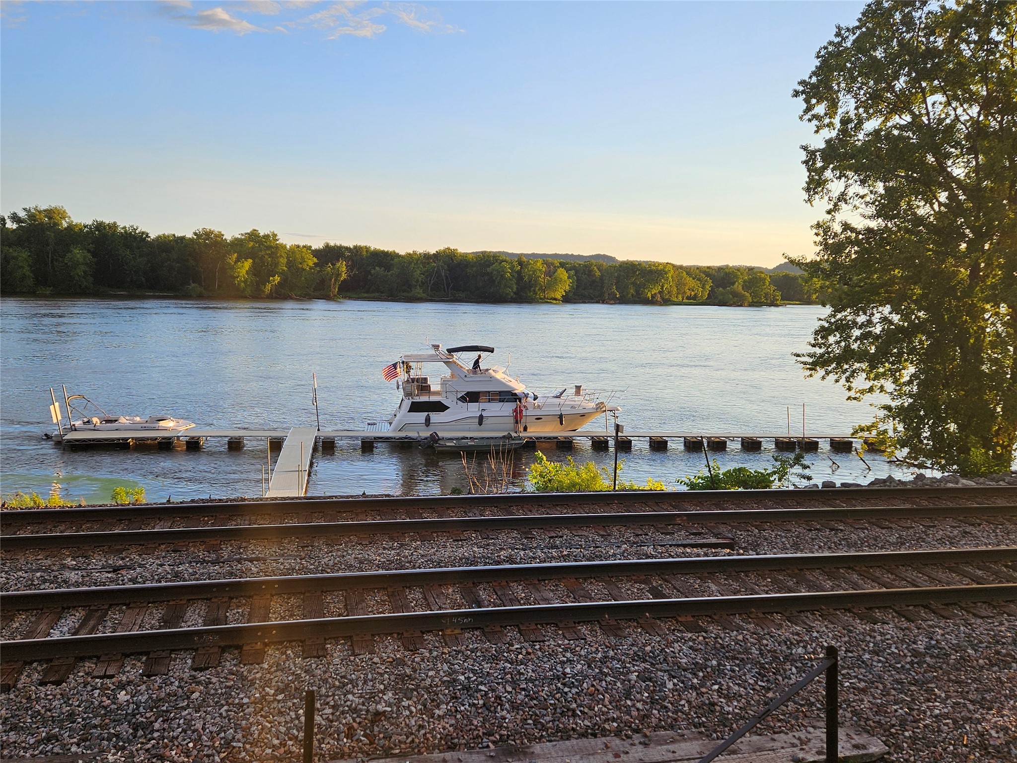 115 N Shore Drive Fountain City WI 54629 - Mississippi 1599234 image6