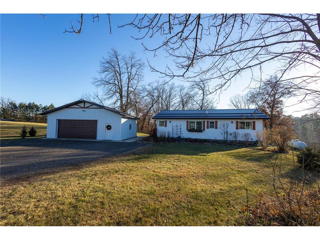 11605 W Round Lake Road, Luck, WI, 54853 MLS 1579931 Edina Realty