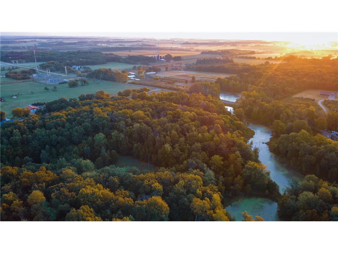 1174 230th Street Baldwin WI 54002 1595327 image1