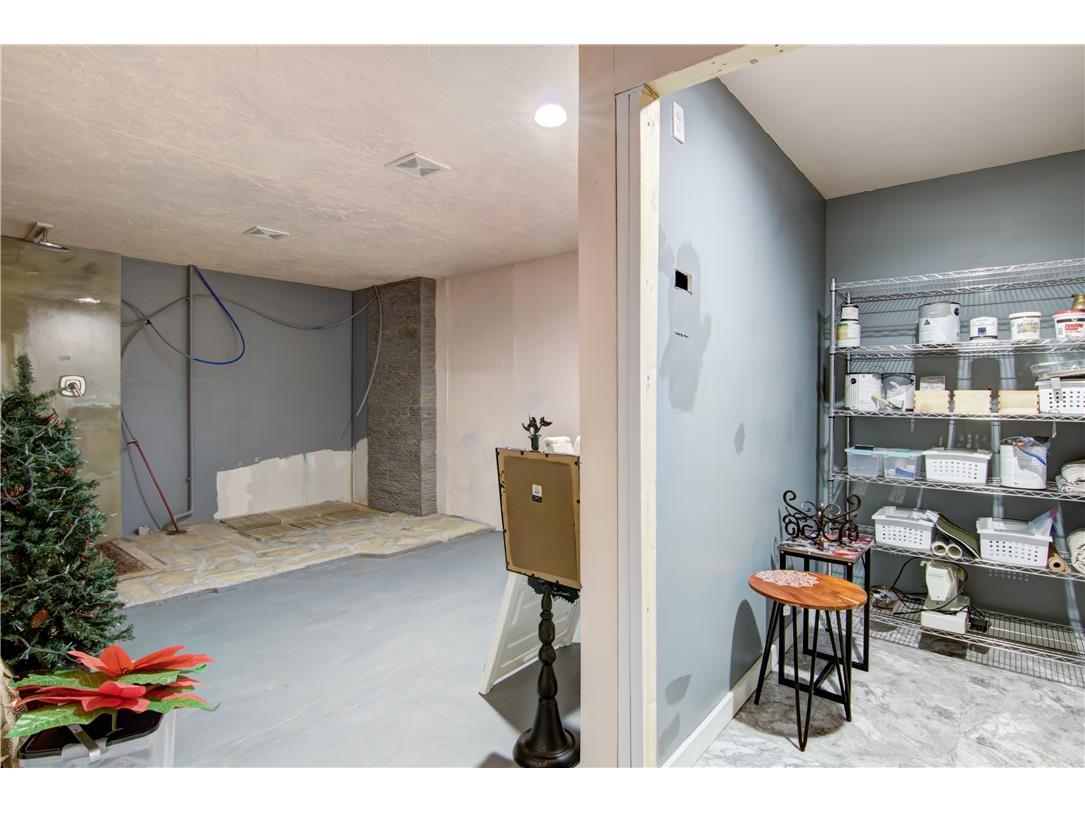 118 Main Street Black River Falls WI 54615 1592107 image15