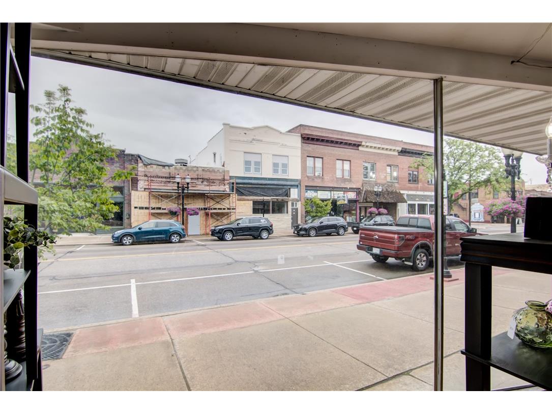 118 Main Street Black River Falls WI 54615 1592107 image5