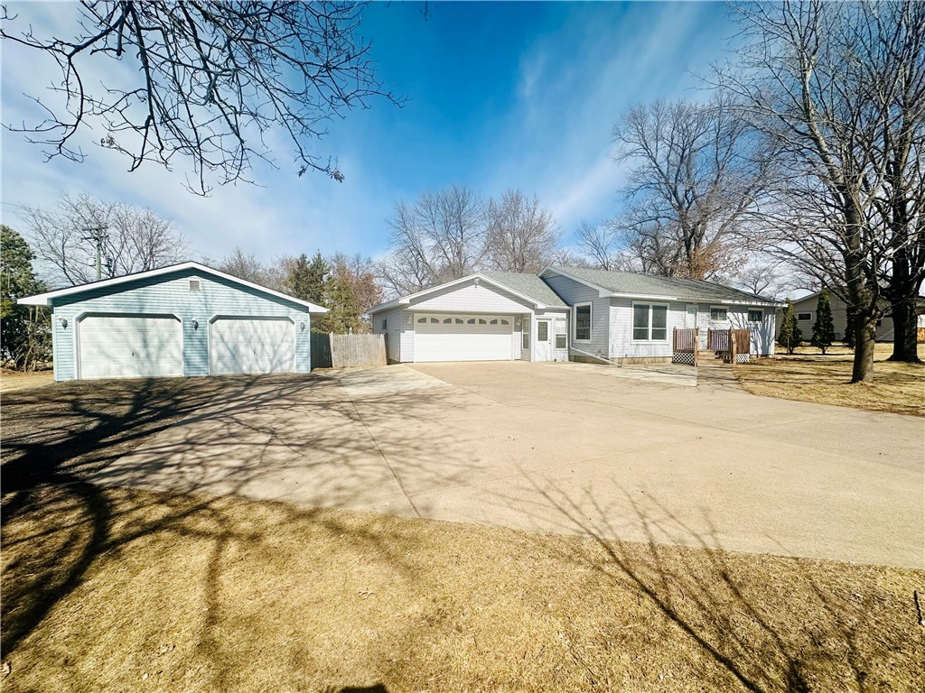 11846 27th Avenue Chippewa Falls WI 54729 1589597 image1