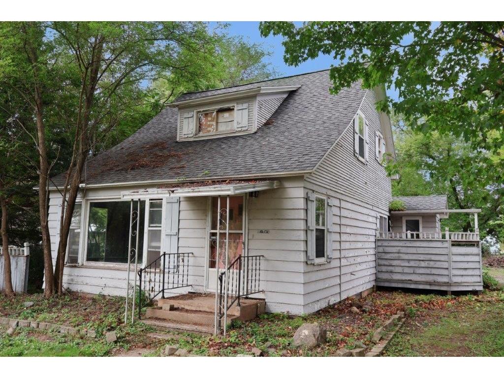 119 E 1st Avenue Luck WI 54853 1595974 image1