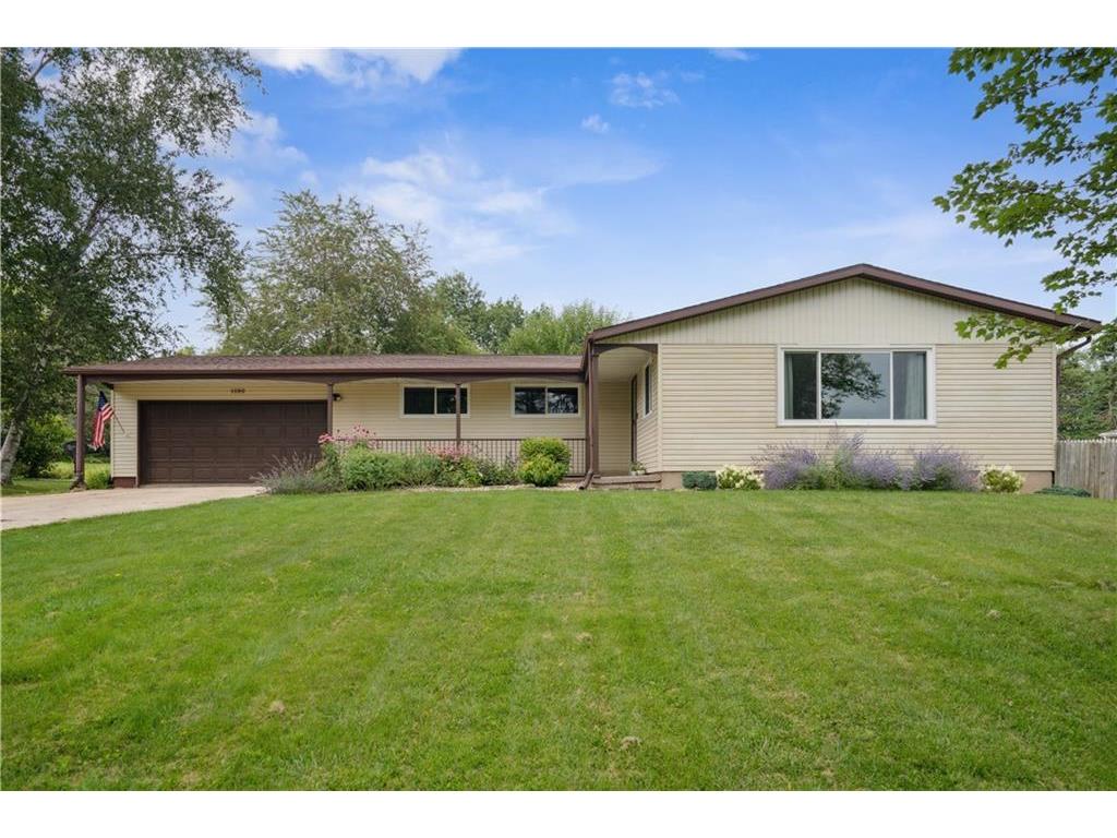 1190 Perry Dr Platteville WI 53818 1584233 image1