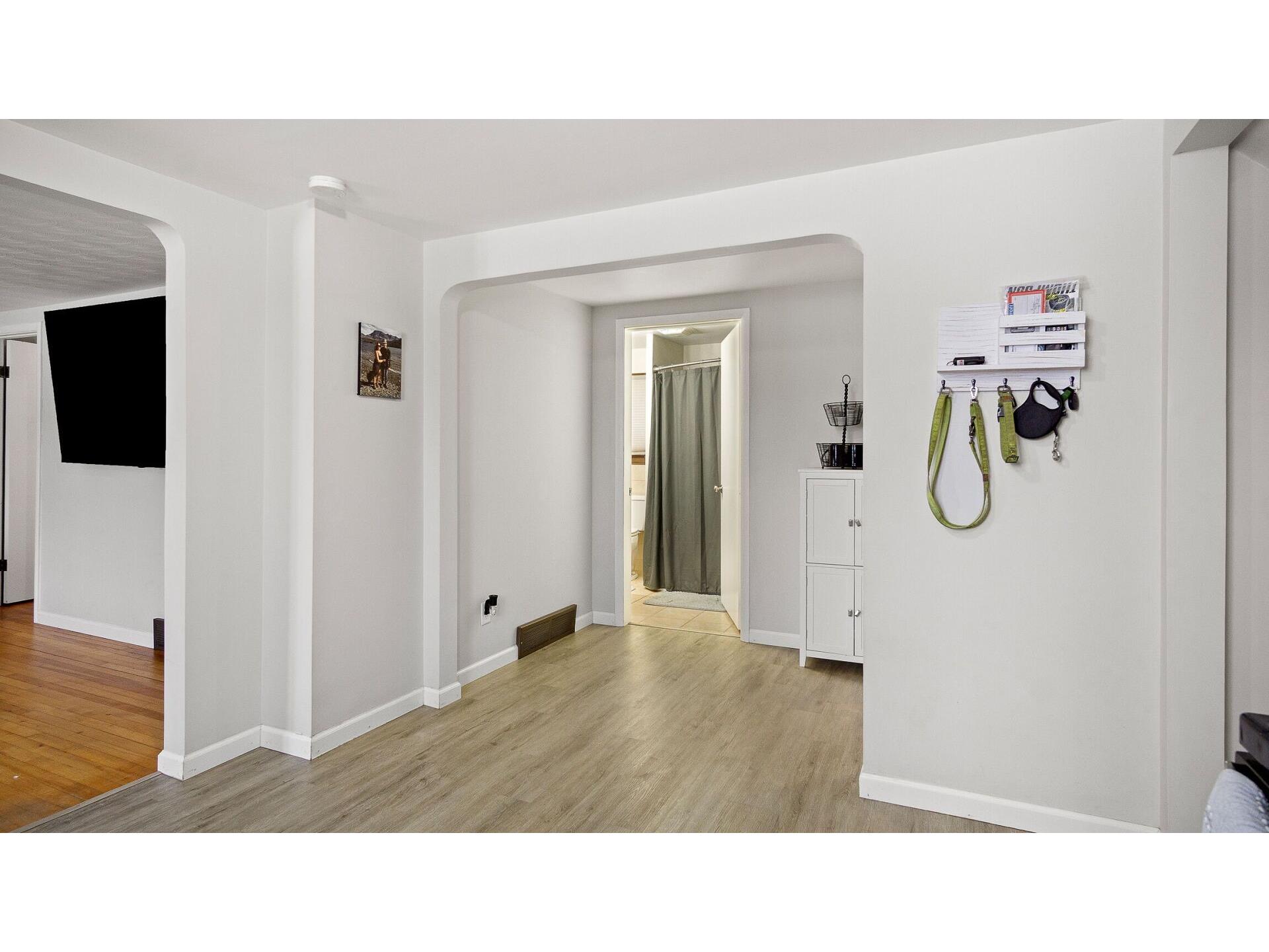 12 E South Avenue Chippewa Falls WI 54729 1598992 image13