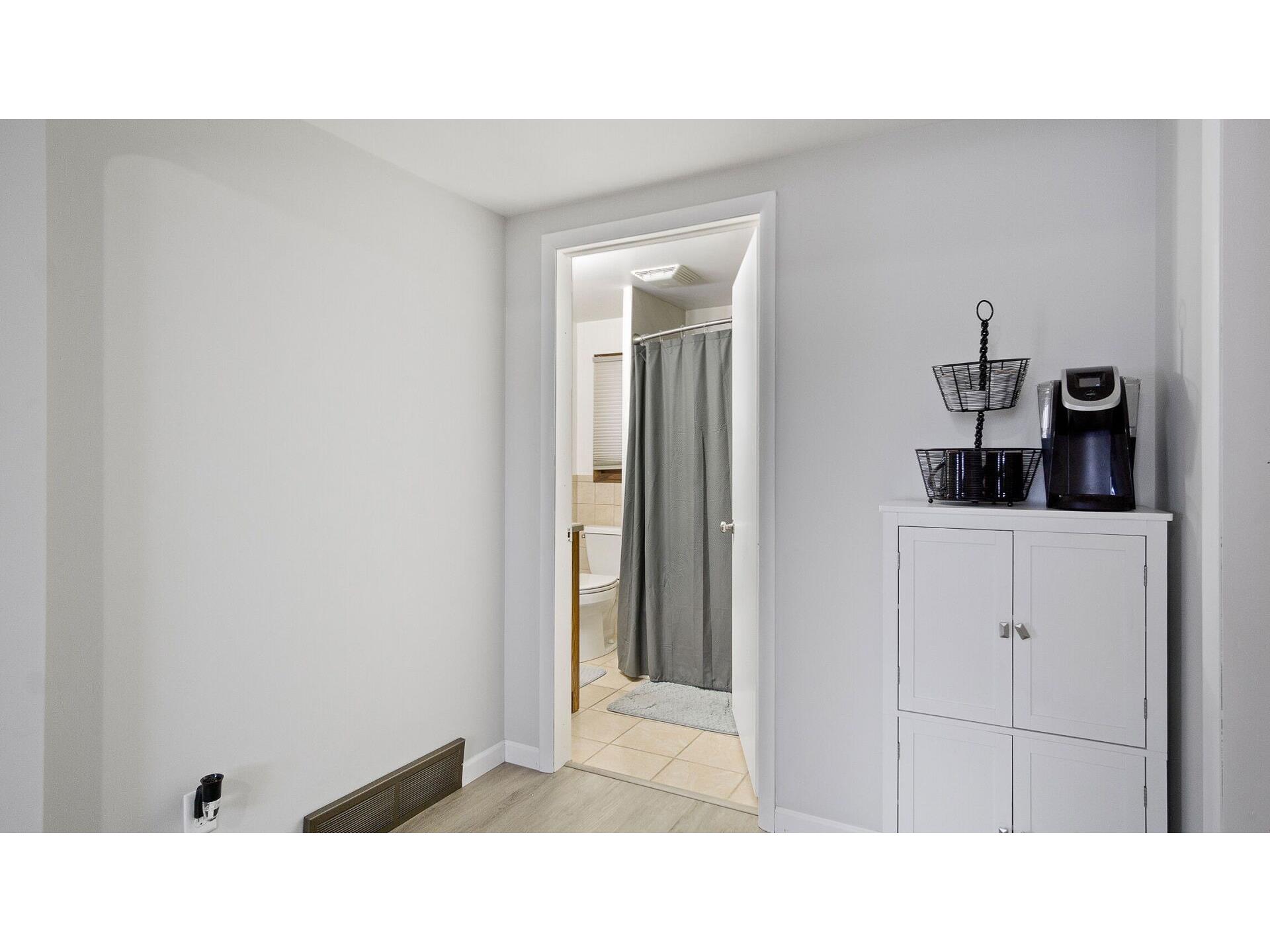 12 E South Avenue Chippewa Falls WI 54729 1598992 image15