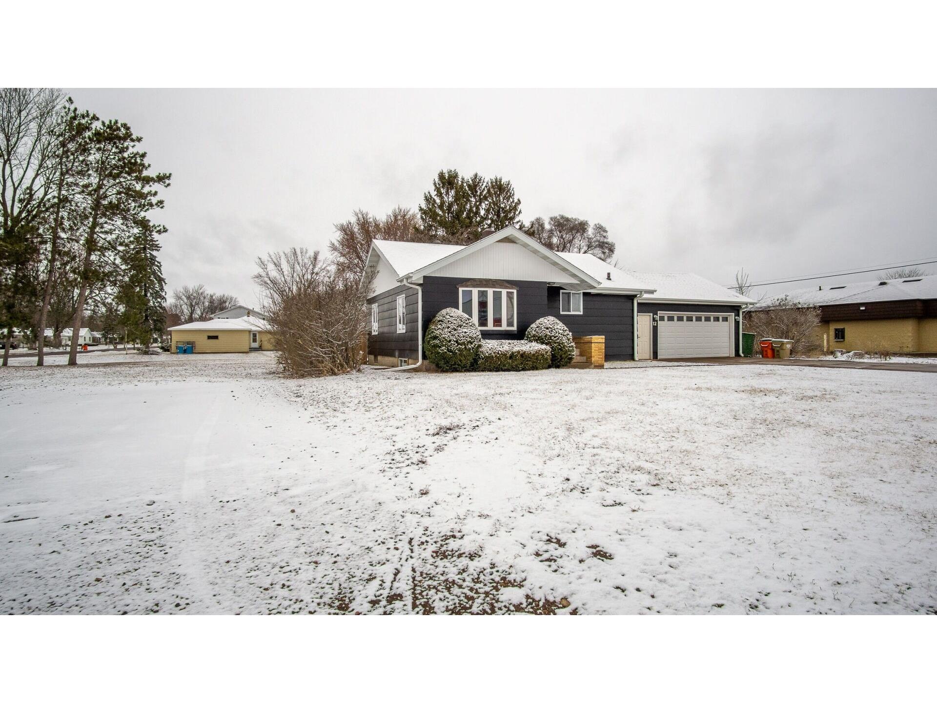 12 E South Avenue Chippewa Falls WI 54729 1598992 image3