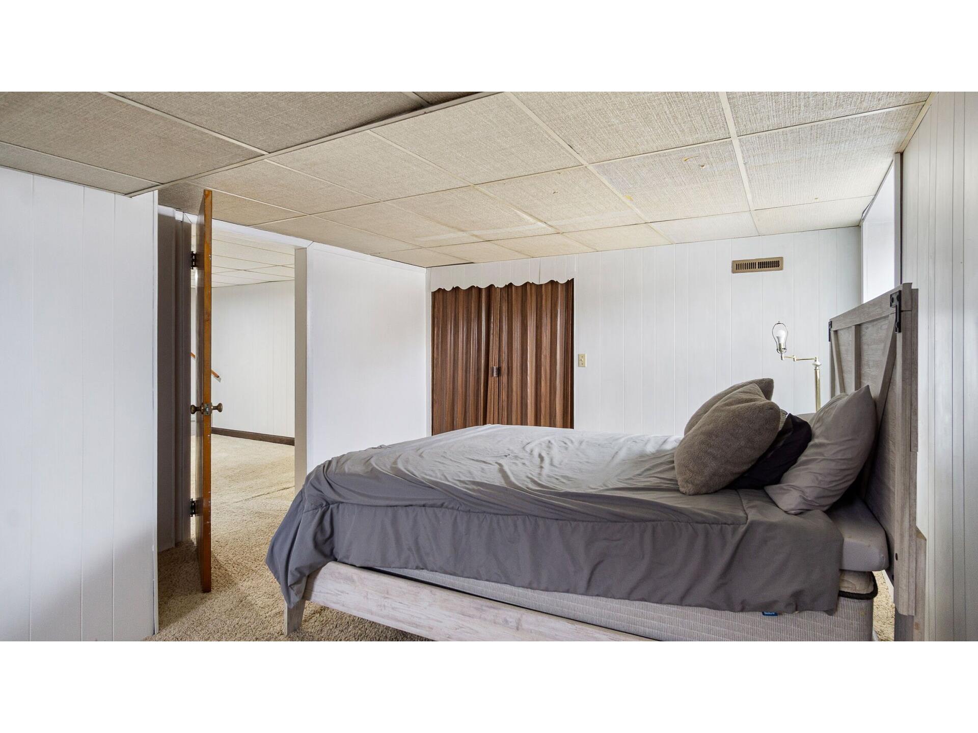 12 E South Avenue Chippewa Falls WI 54729 1598992 image32