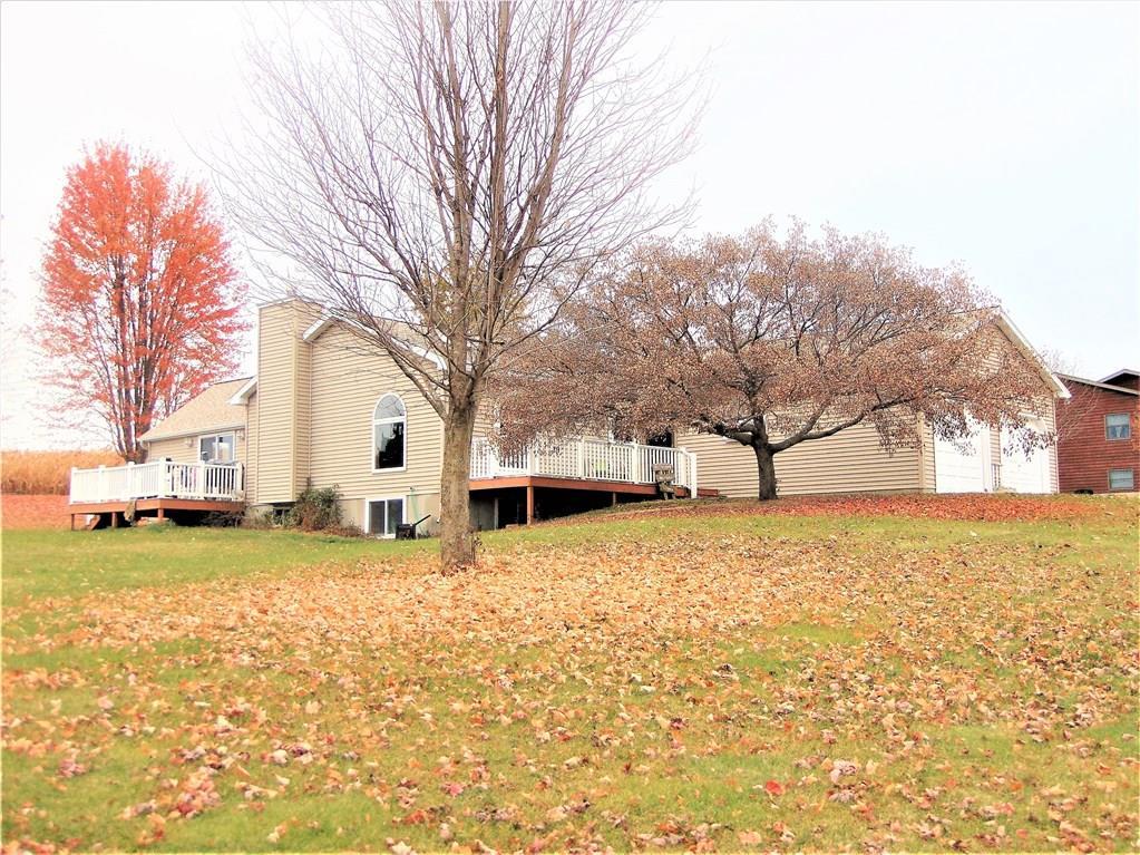 120 Meadow View Drive, Alma Center, WI 54611 MLS 1537258 Edina Realty