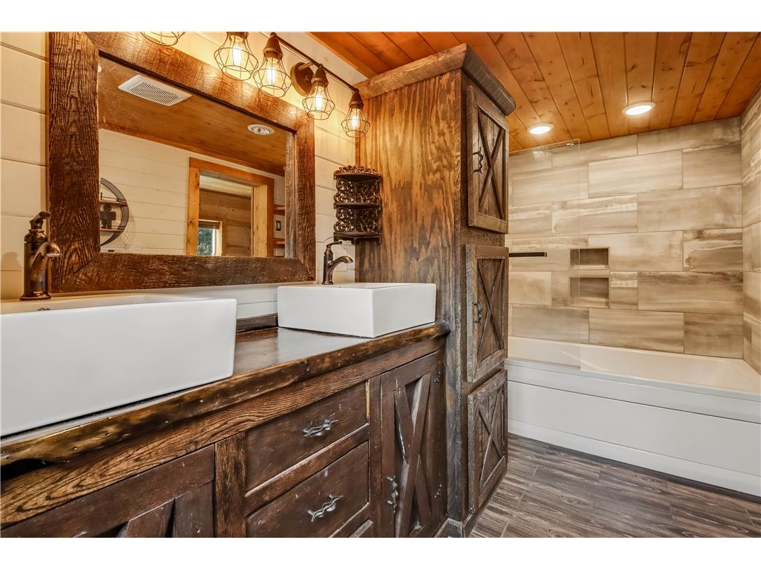 12011 N Us Highway 63 Hayward WI 54843 1594107 image24