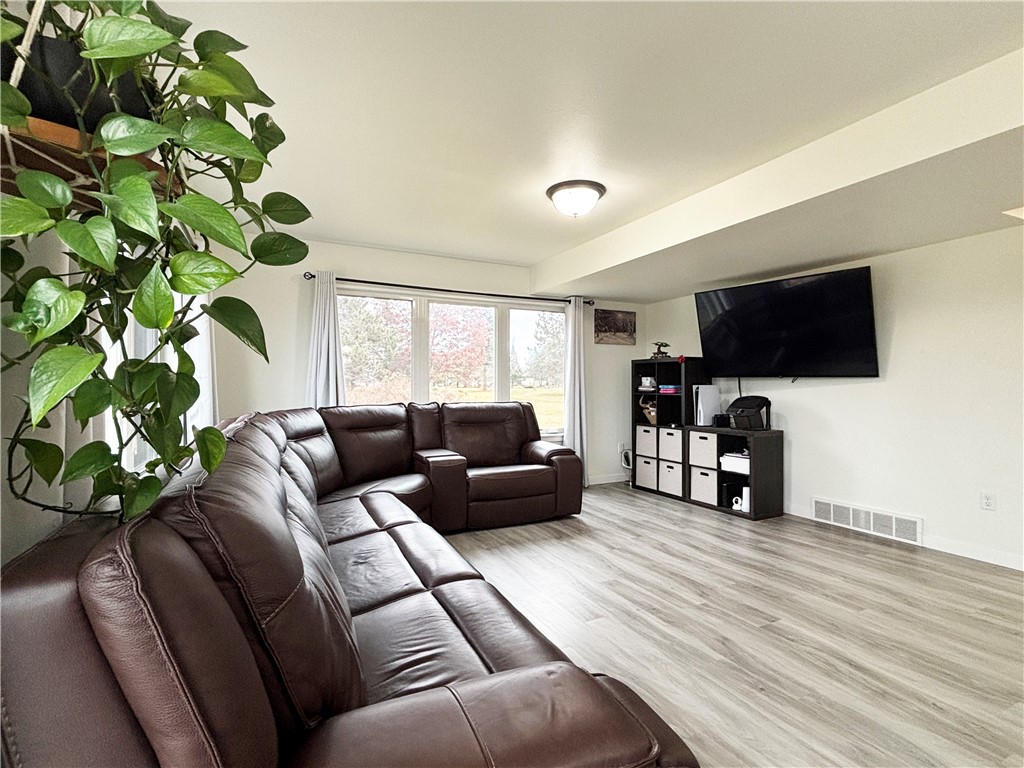 1202 Oakwood Drive Ladysmith WI 54848 1597026 image11