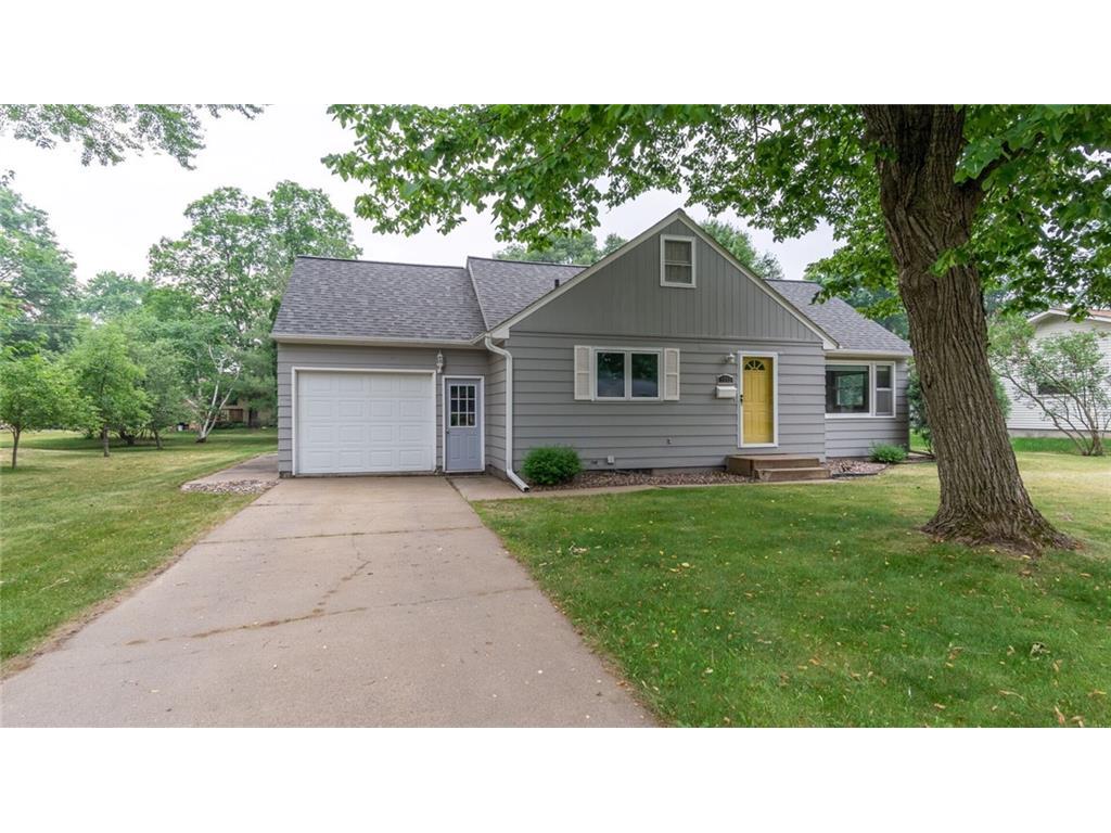 1202 Wilcox Street Menomonie WI 54751 1573905 image1