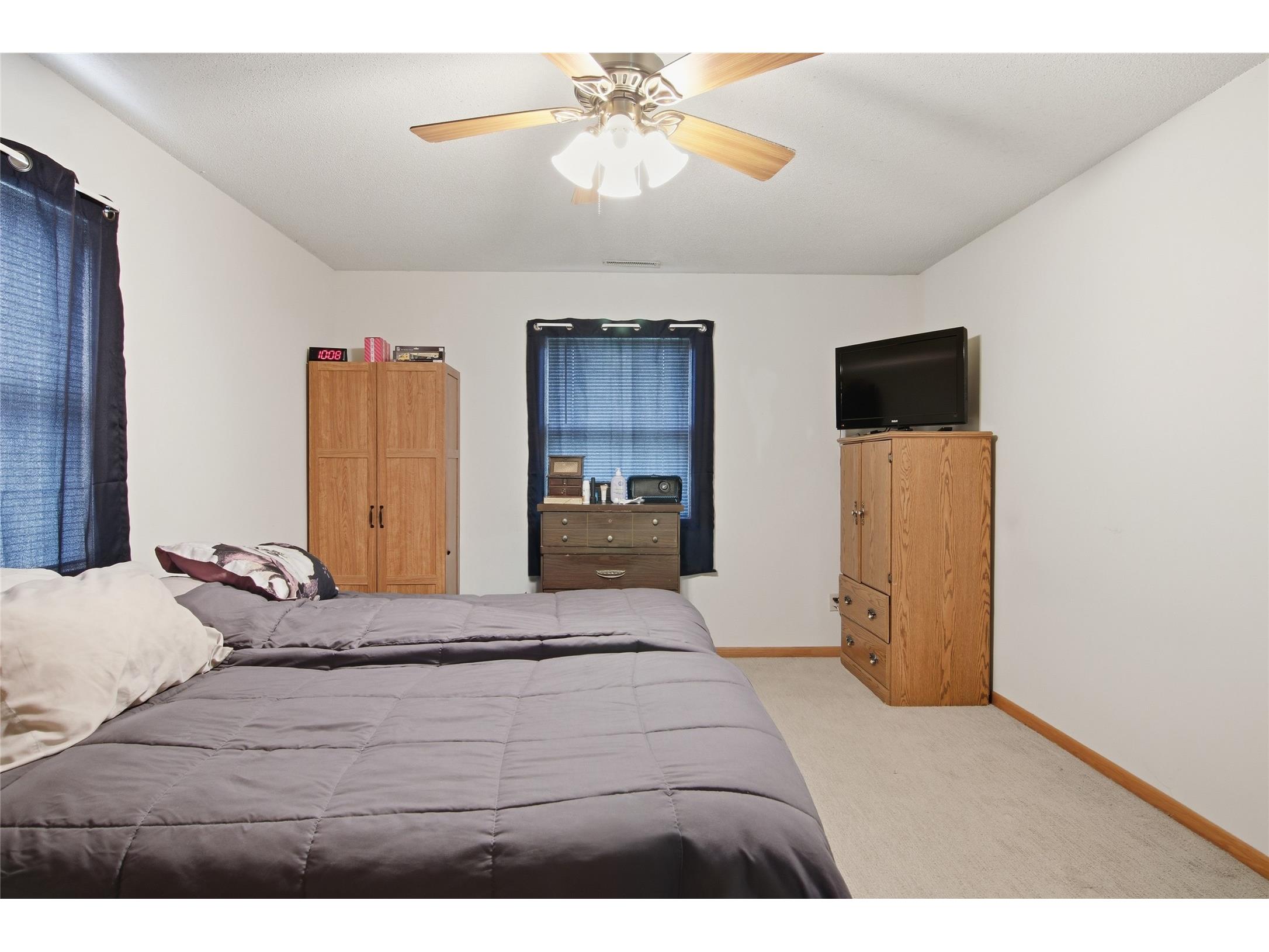 1203/1205 W Center Street Chetek WI 54728 1602718 image16