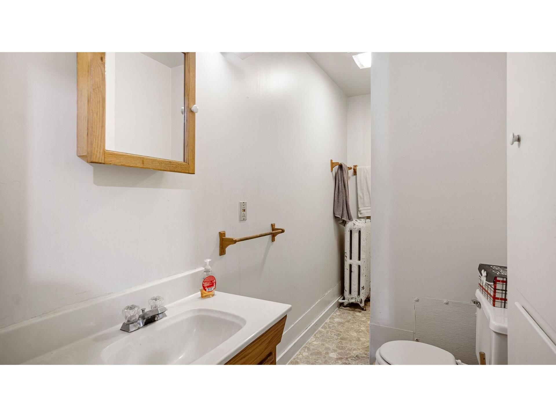 1204 State St #0 Eau Claire WI 54701 1601349 image18