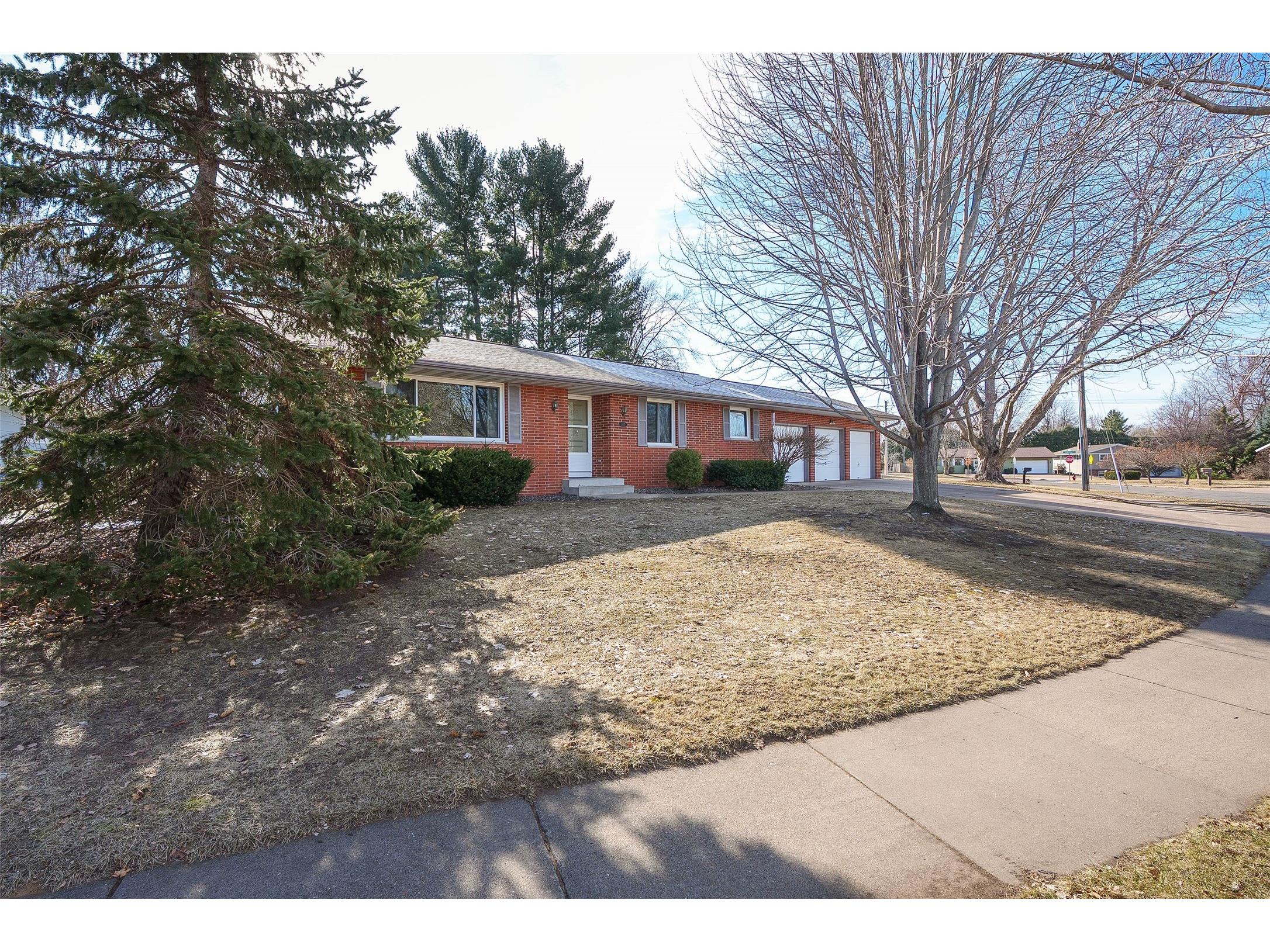1205 Webster Avenue Eau Claire WI 54701 1602269 image3