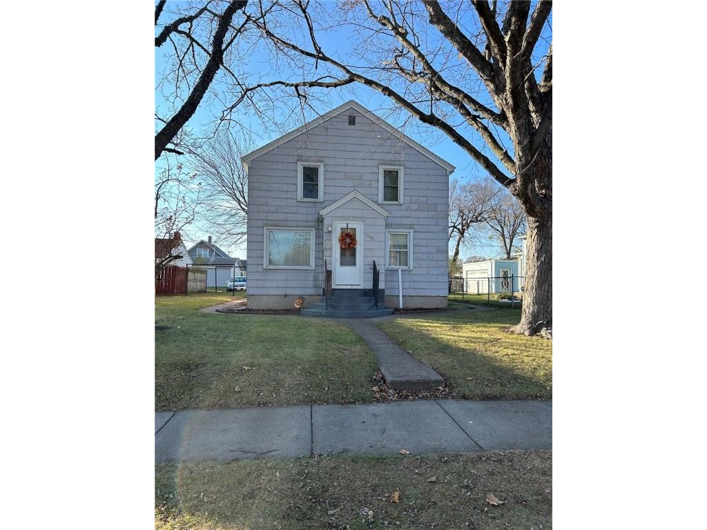 1206 Pershing Street Eau Claire WI 54703 1588056 image1