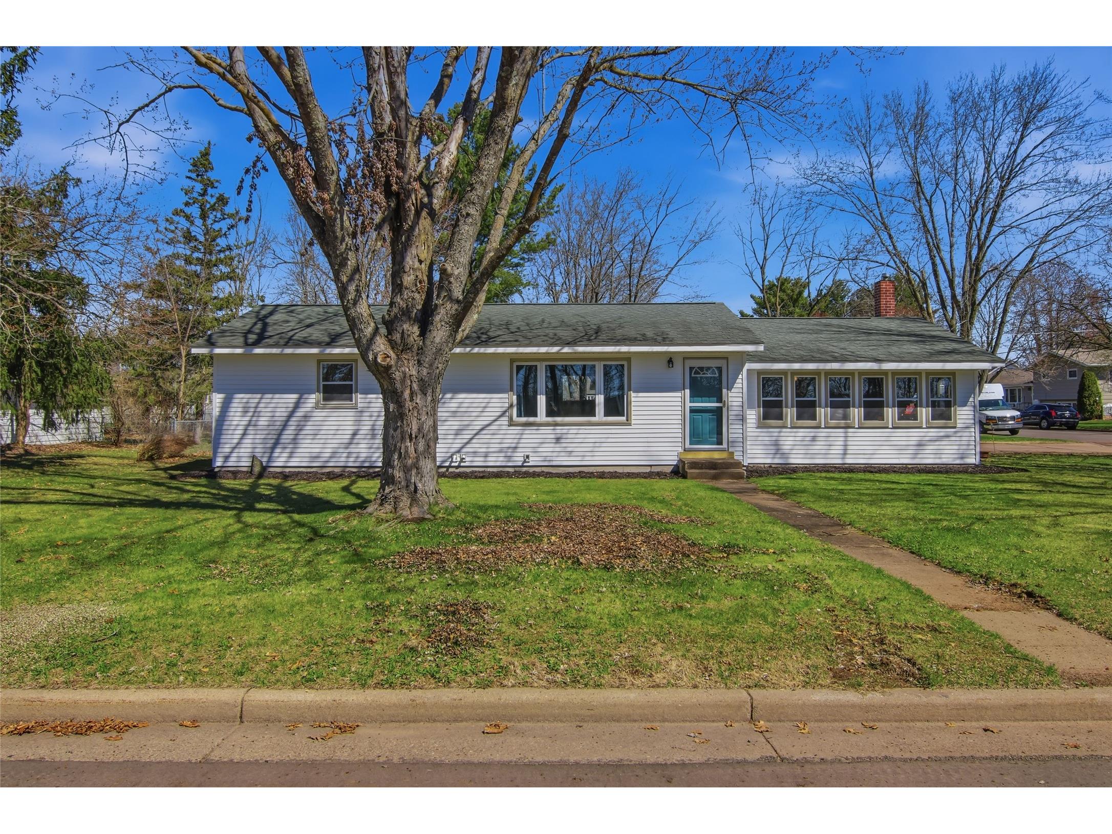 1206 W Willow Street Chippewa Falls WI 54729 1600129 image27