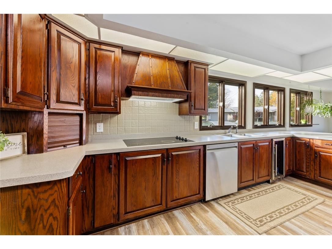 1207 Harrison Street Black River Falls WI 54615 1596858 image10