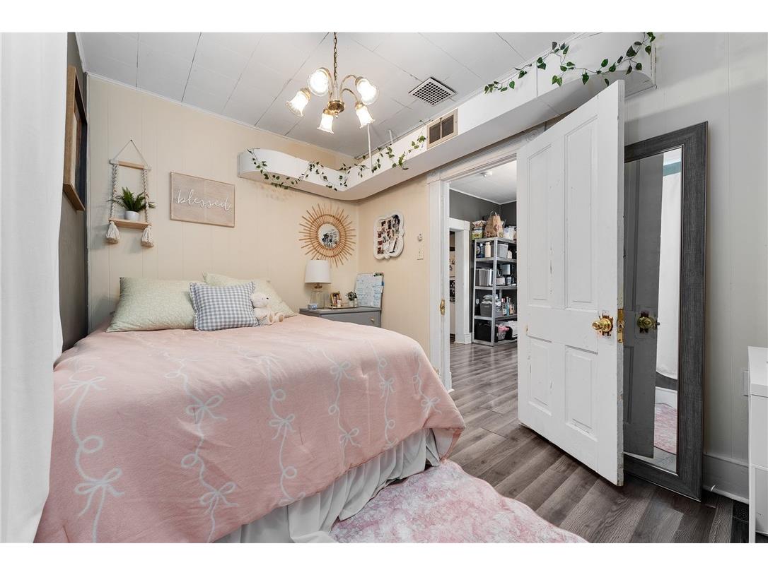 1208 7th Street E #1 Menomonie WI 54751 1598444 image13